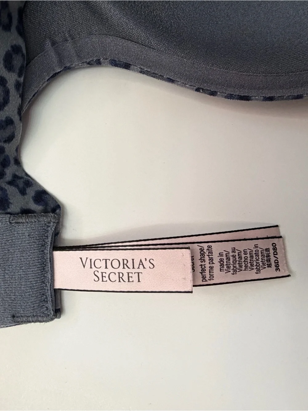 Victoria’s Secret Leopard Push-Up Bra 36D Y2K Coquette Soft Glam - Picture 7 of 10
